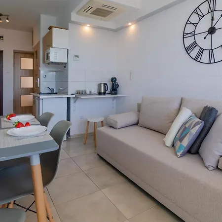 아파트 Holidayhomepl Slavia New 810 Z Widokiem Na Morze 미엥지즈드로예